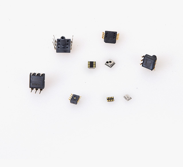 ѹ������������MEMS�������߱�������Ǯ�����߿ɿ����������ձ������Ծ�׼���ŵ����ձ�Ӧ����ҽ����е�����Ѫѹ�������������������༰�˶����Ʒ������